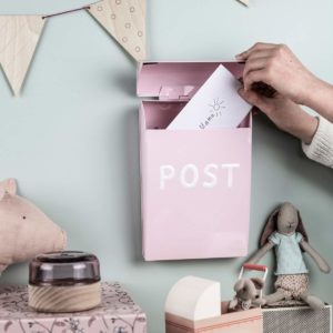 Briefkasten fürs Kinderspielhaus