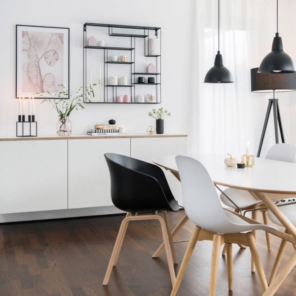 Wandregal aus Metall von Bruka Design, 80 x 80 cm in schwarz