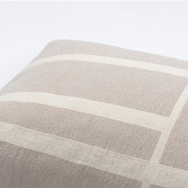 Kristina Dam Kissen Architecture Beige/Off White (40 x 60 cm) – Bild 3
