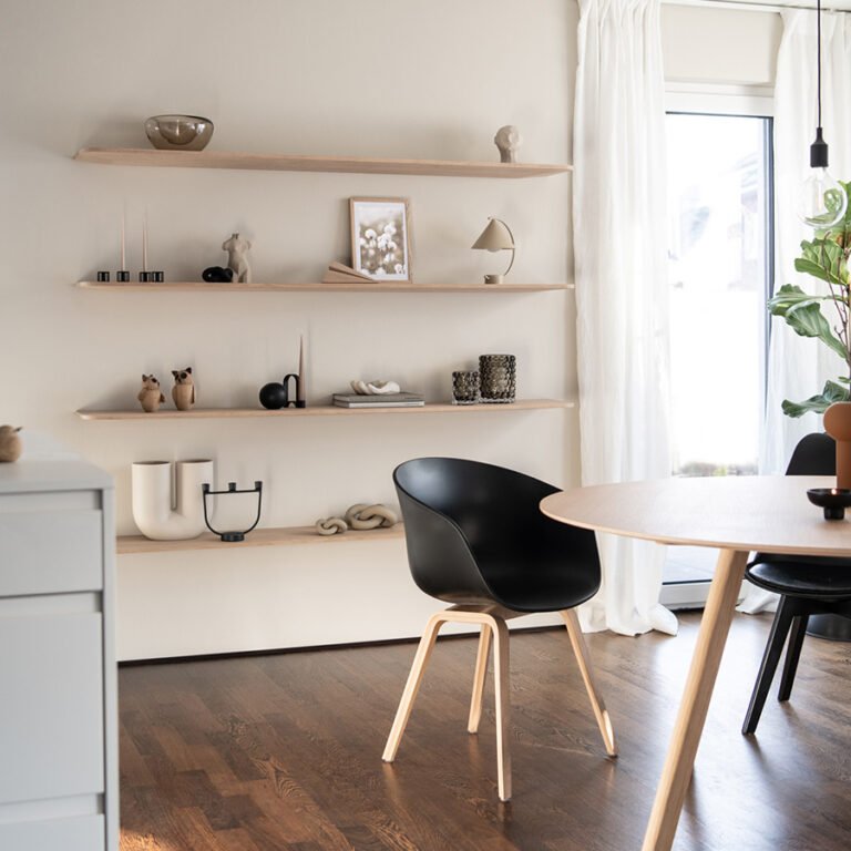 Sori Studio Wandregal Eiche schwebend | 180 cm - sorikamee