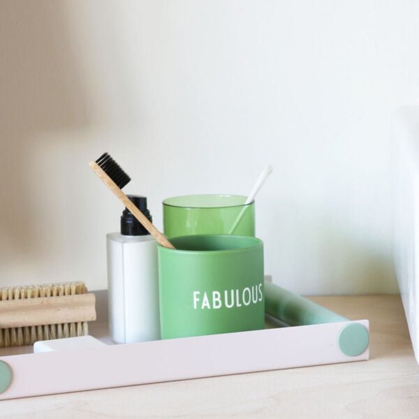 Design Letters Becher Fabulous grün