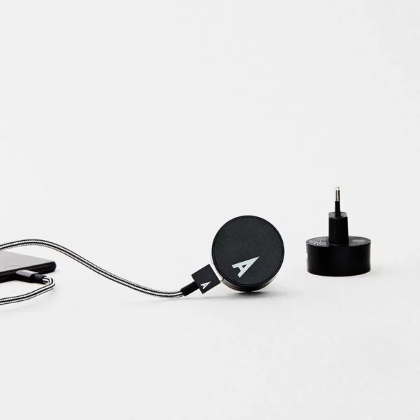 Design Letters MyCharger Ladegerät Ladestecker
