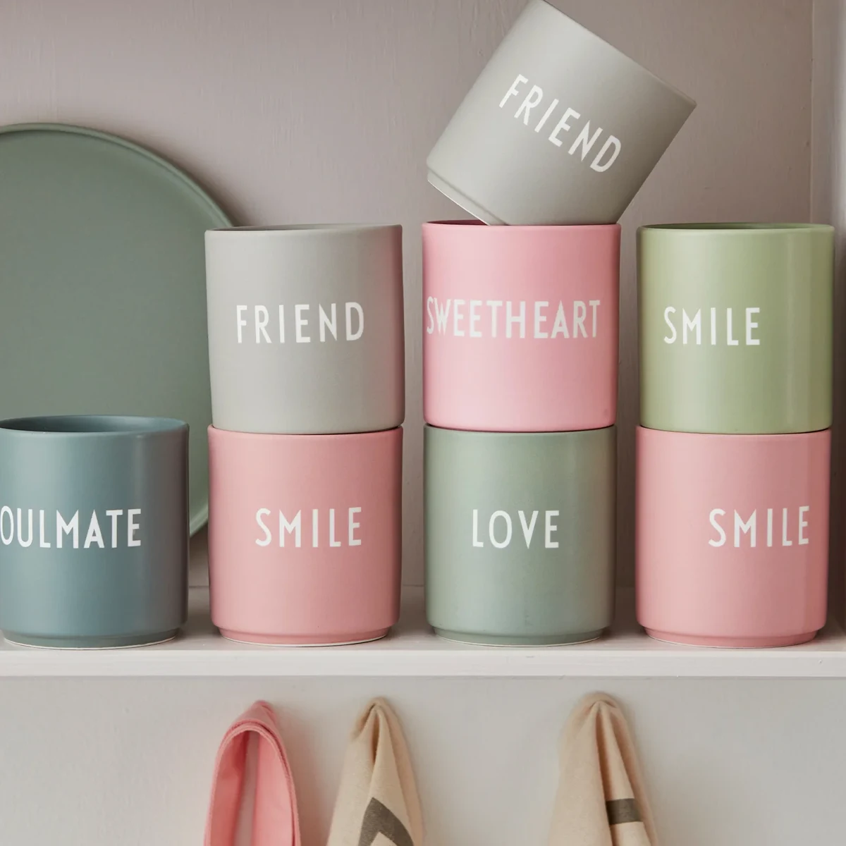 Design Letters Lieblingsbecher SMILE - Old Rose (rosa) – Bild 2