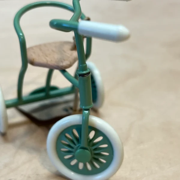 Design Outlet: Dreirad Abri à tricycle, Maus – Grün 2024 – Bild 2