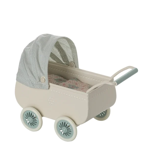 Maileg Kinderwagen Babymaus hellblau Minze 11-5103-00