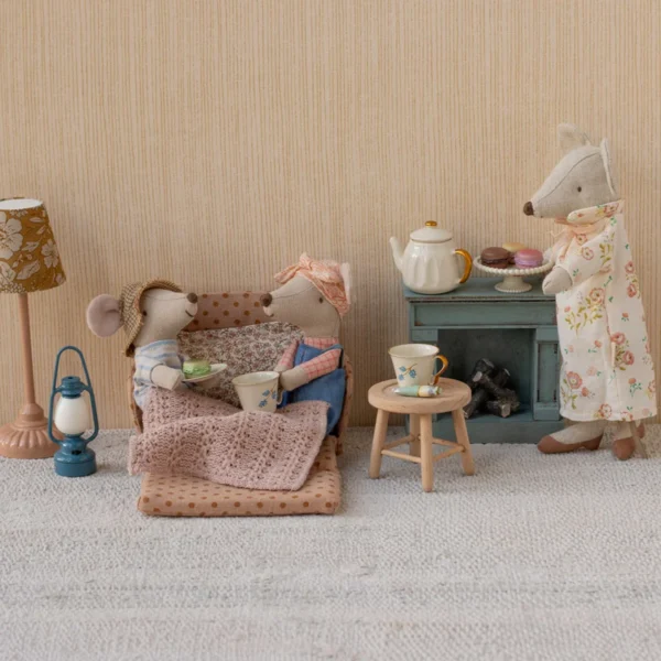 Maileg Wohnzimmer mit Schlafsofa Maus